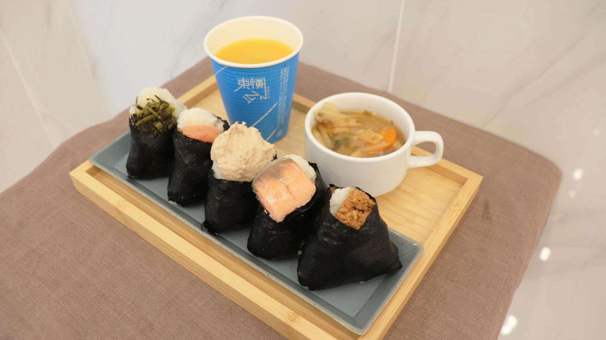 Toyoko Inn Osaka Bentencho Екстериор снимка